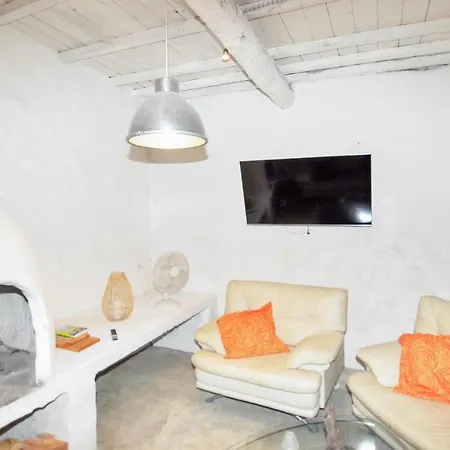 Prázdninový dům 2 Bedroom Gorgeous In Des Corbier *